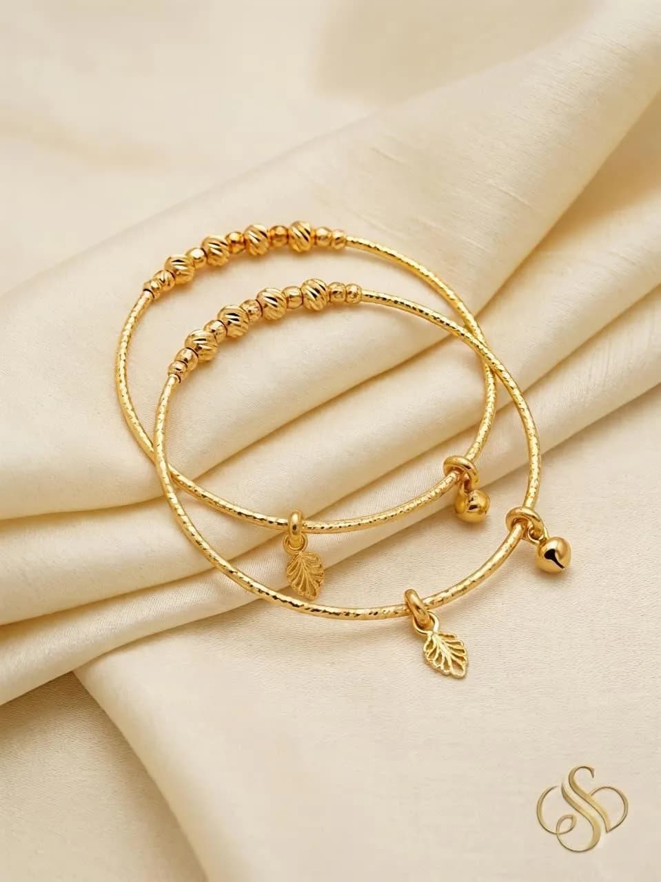 2 Pcs Funky Gold Plated Crystal Kara Bangle