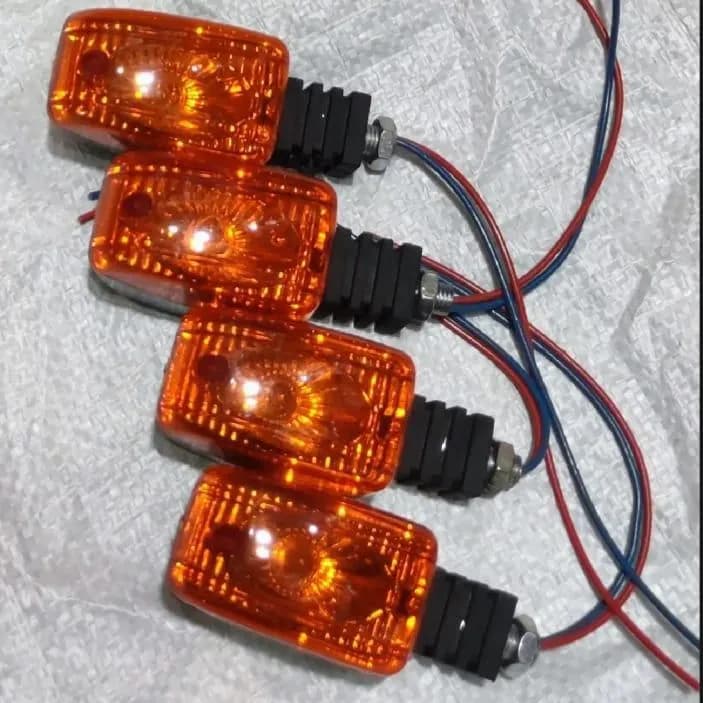 Universal Amber LED Turn Signals for All Motorcycles