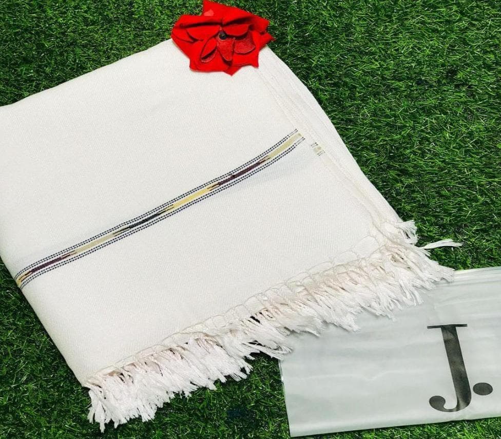 Men's Wool Plain Off White Shawl 2.5 Yards