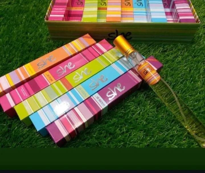 Multicolor Glossy Lip Gloss Set 12 Pcs 100ml