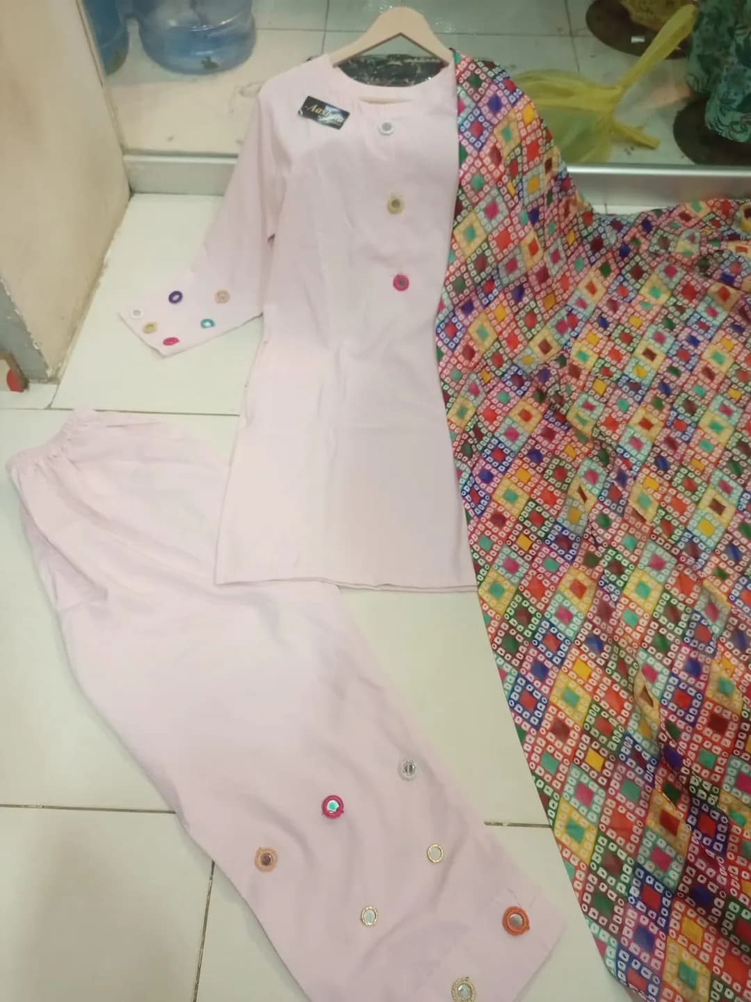 3 Pcs Women's Stitched Dobby Lawn Sheesha Work Suit