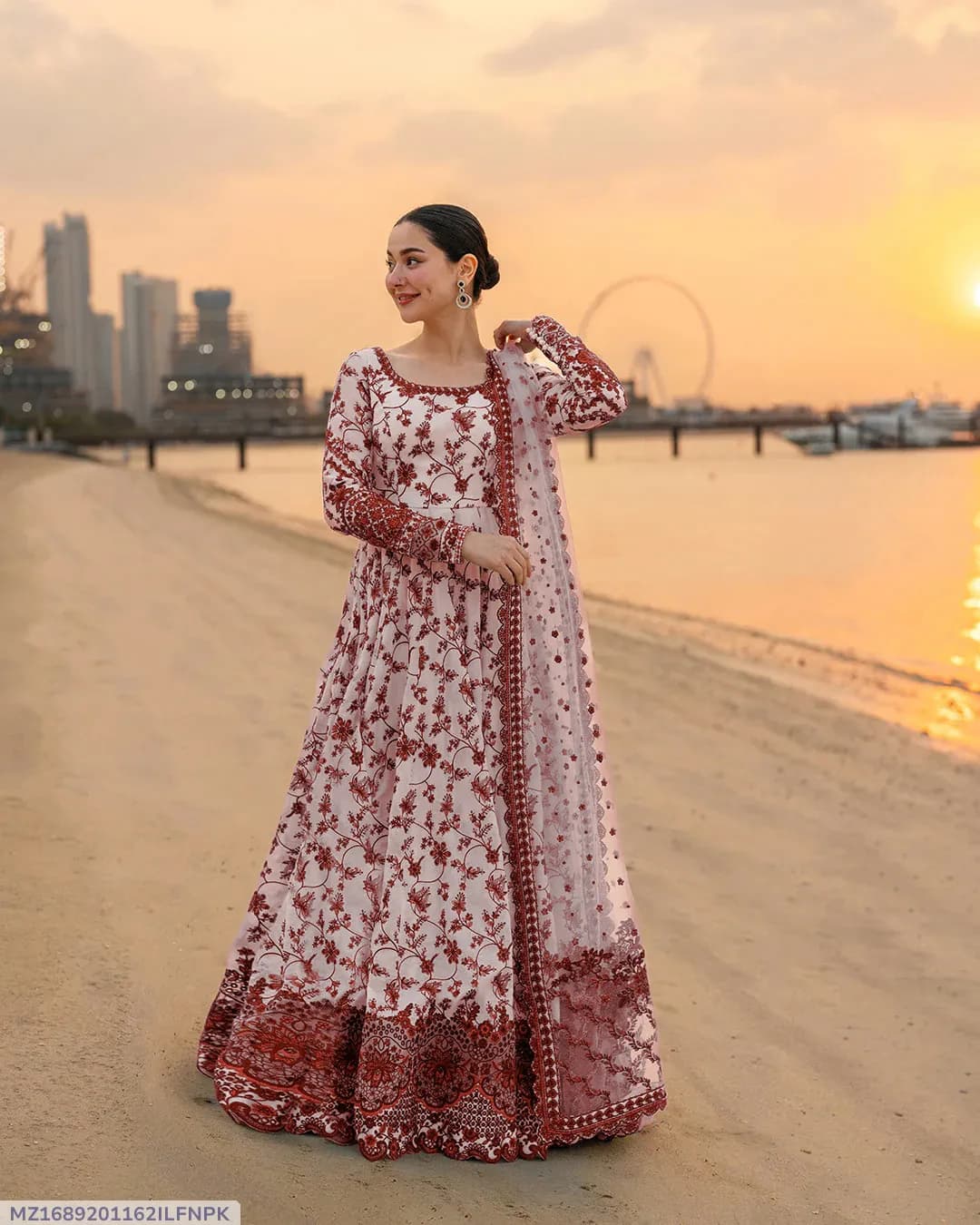 3 Pcs Women's Stitched Arabic Lawn Printed Maxi Suit