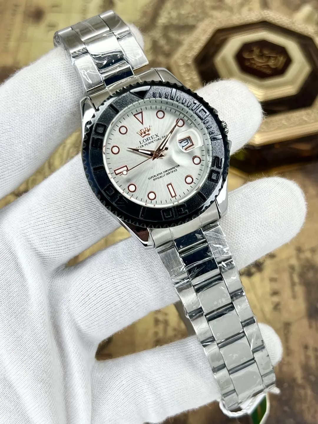 Men's Modern Stylish Watch with Date Working - Random Multicolor Dial - With Box Art# M247 -Lox.Dt9001000no.500k-WB-00042