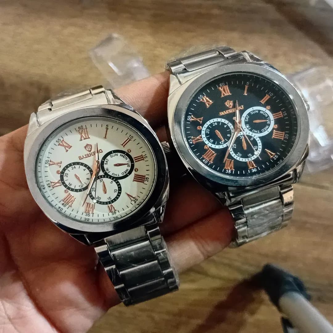 Men's Modern Watch with Random Multicolor Dial