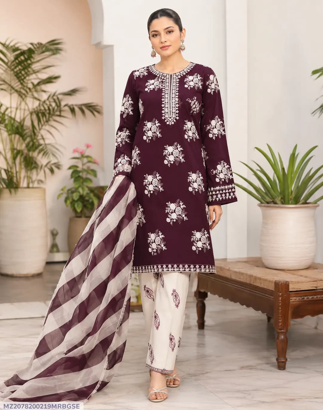2 Pcs Women's Unstitched Embroidered Suit