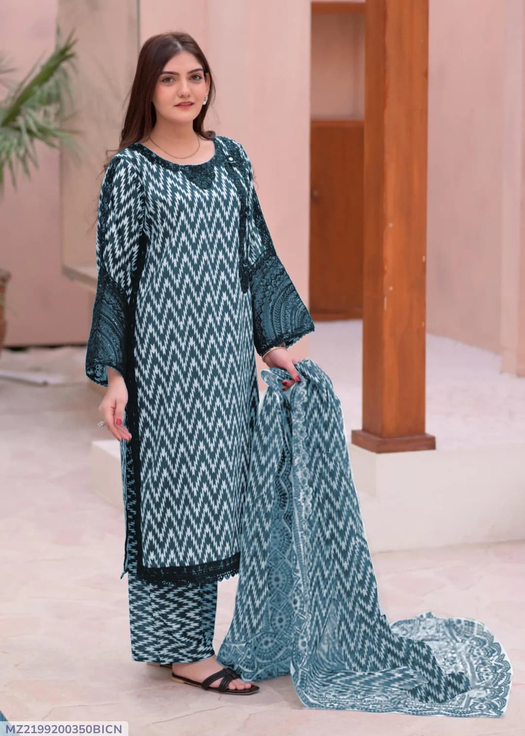 3 Pcs Women's Stitched Lawn Printed Suit
