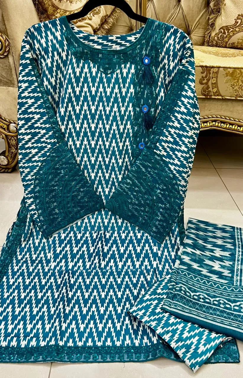 3 Pcs Women's Stitched Lawn Printed Suit