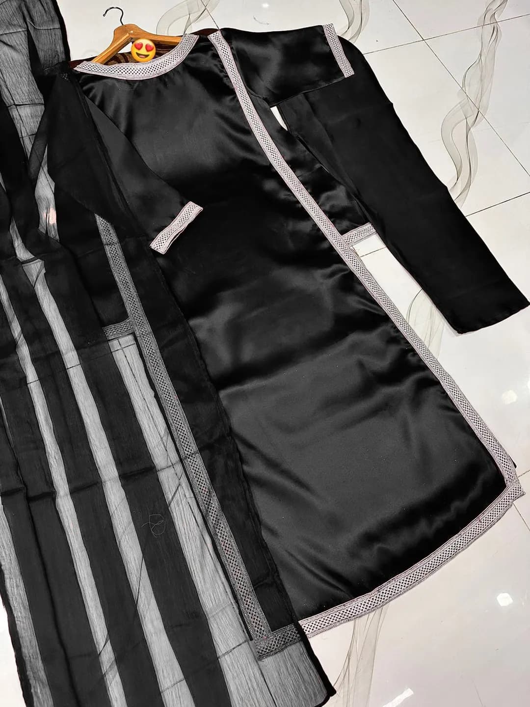 3 Pcs Women's Stitched Shamoz Silk Plain Suit