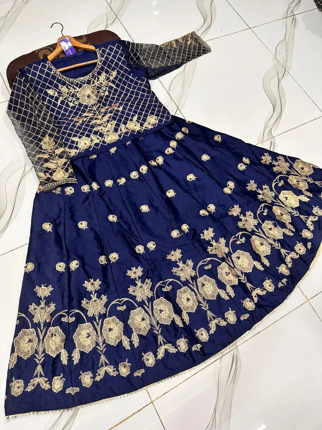 2 Pcs Women's Stitched Shamoz Silk Embroidered Maxi Suit