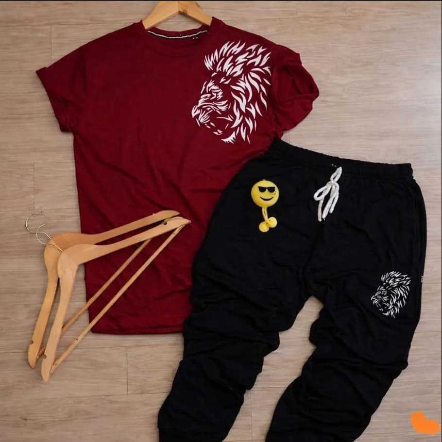 Men Maroon Lion Print Track Suit 2Pcs Polyester