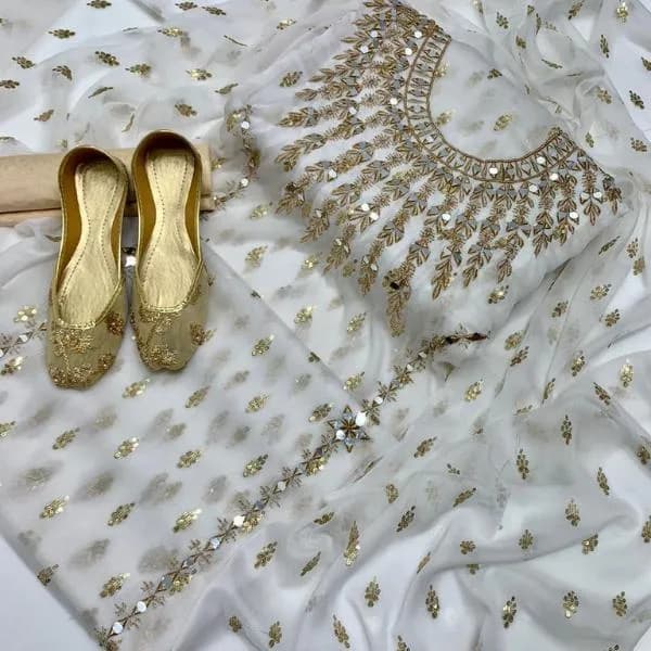 3 Pcs Women's Unstitched Embroidered Suit